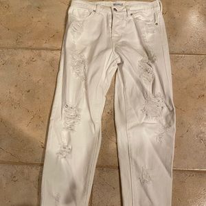 White ripped boyfriend jeans